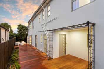 112 Sherborne Street, Saint Albans