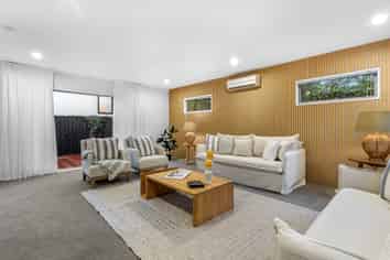 112 Sherborne Street, Saint Albans