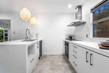 112 Sherborne Street, Saint Albans