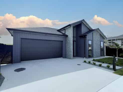 60 Tukutata Crescent, Wainui