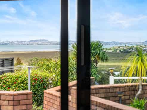 9 Renoir Street, West Harbour