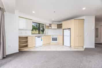 2D/6 Whitaker Place, Auckland Central