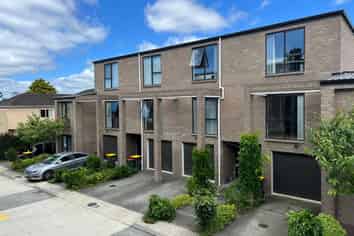 Auckland - Address withheld