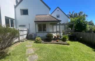 8/26 Seaview Terrace, Point Chevalier