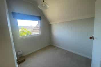 8/26 Seaview Terrace, Point Chevalier