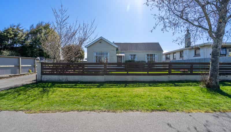 130 Lamond Street East, Hargest