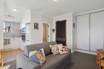 2/27 Arthur Street, Dunedin Central