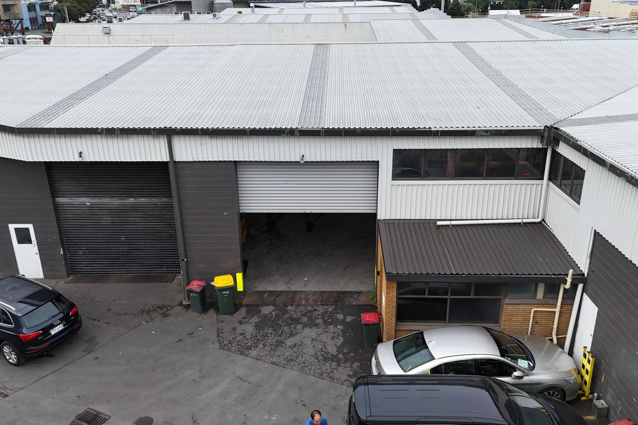 High Stud & Affordable Unit | AVAILABLE NOW - Vista 2