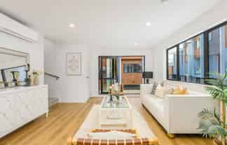 4/6 Woodhouse Place, West Harbour