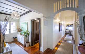 506 Market Street South, Hastings