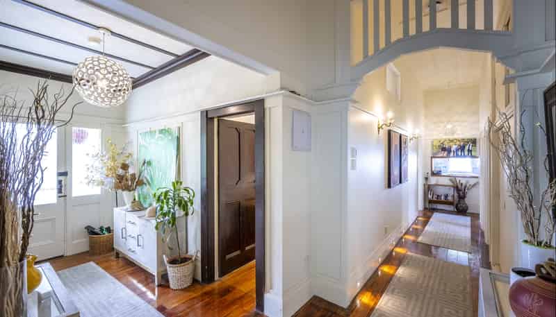 506 Market Street South, Hastings