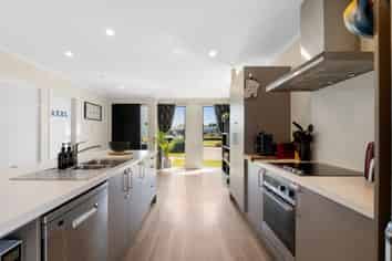 7 Carrs Road, Halswell