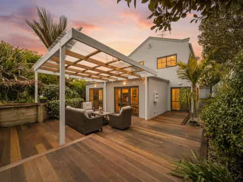 67 Marina View Drive, West Harbour