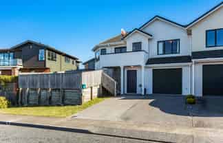 9 Jaunpur Crescent, Broadmeadows