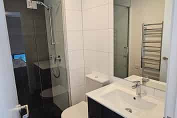1107A/8 Lakewood Court, Manukau