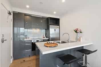 1107A/8 Lakewood Court, Manukau