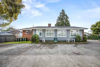 2 Blackett Crescent, Meadowbank