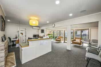 2 Blackett Crescent, Meadowbank