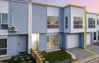 2/167 Russell Road, Manurewa