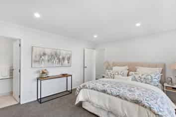 2/167 Russell Road, Manurewa