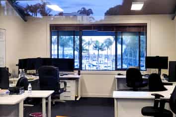 Office with Marina Views | 50 m2