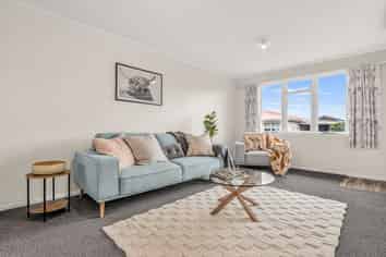 39d Grey Street, Glenholme