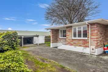 39d Grey Street, Glenholme