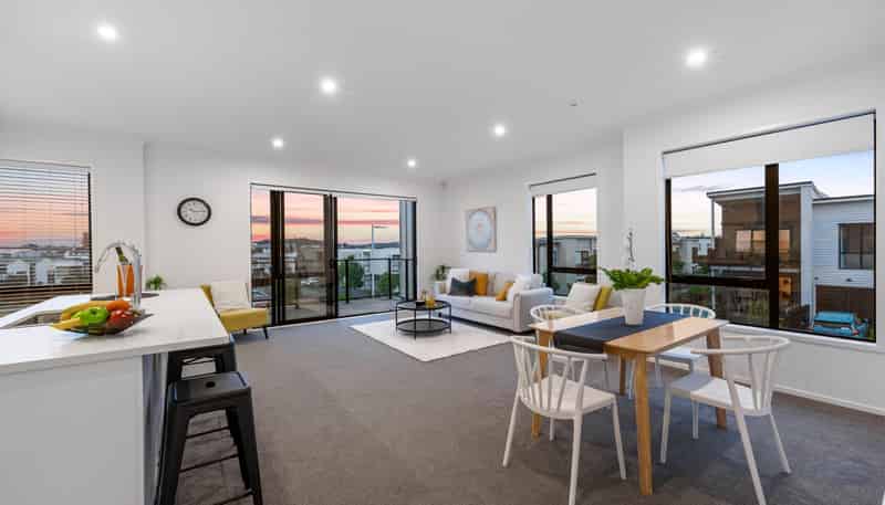 16 Malcolm Calder Road, Hobsonville