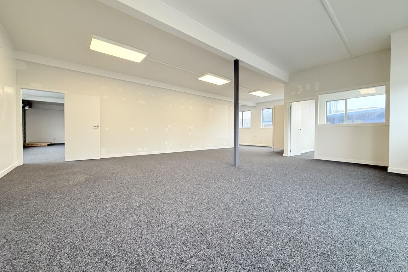 Ground Level Gem | 220 m² | Showroom/Office - Visning 4