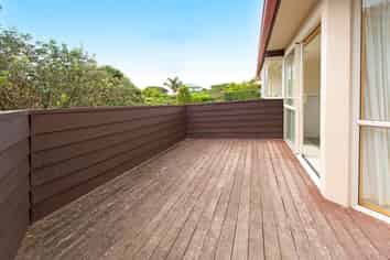 5/96 William Bayes Place, Red Beach