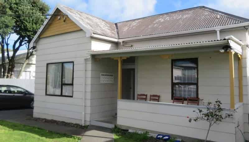 35 Bay Street, Petone