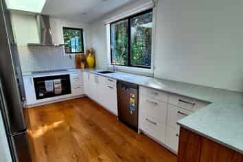 112B Freyberg Street, Lyall Bay