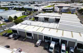 Well-Presented Industrial Unit in Prime Wiri Spot