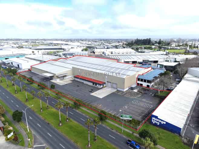 10,572sqm High Stud Warehouse with Yard - East Tāmaki