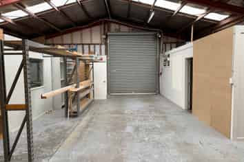 Warehouse for Lease in Phillipstown