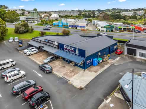 Two tenants, one strong investment