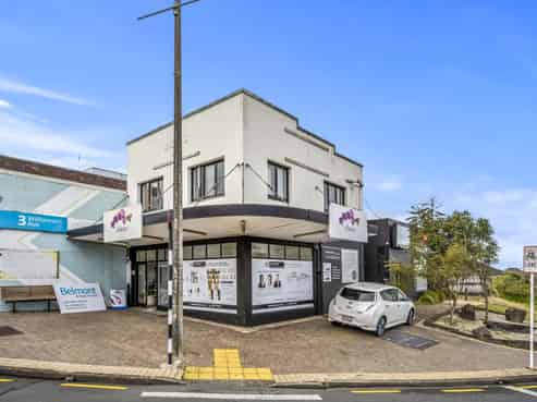 High-profile Belmont opportunity - must be sold!