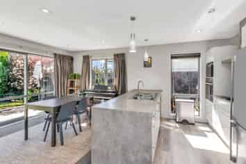 21 Hamill Road, HALSWELL