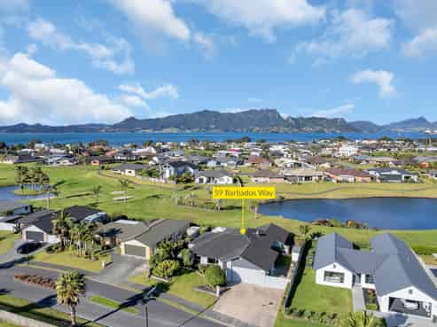 59 Barbados Way, One Tree Point