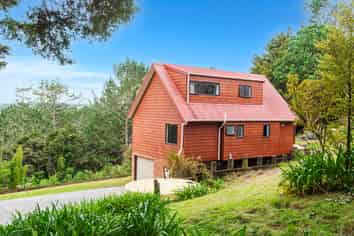 252 Gray Road, Kamo