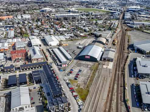 Rare large-scale CBD fringe landholding