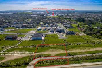 210 Point View Drive, East Tamaki Heights
