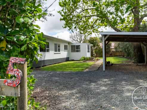 5 Regent Street, Whakapirau