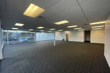 High-Quality Ground Floor Office with Fitout