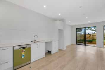 2/22 Fitzgerald Road, Mount Wellington