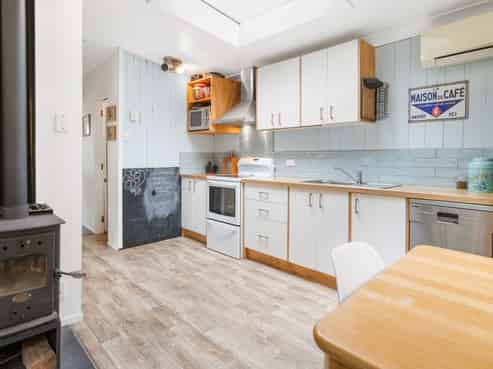 56 Tilley Road, Paekakariki