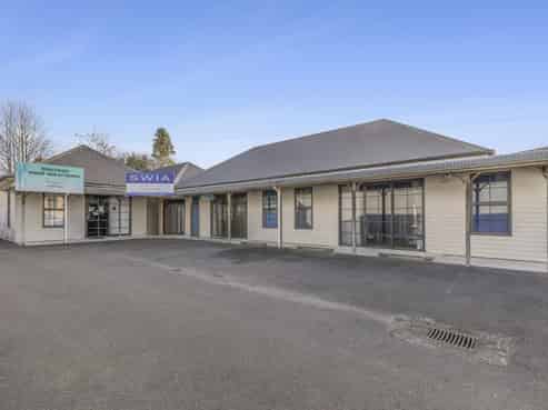 Four tenants, one easy investment