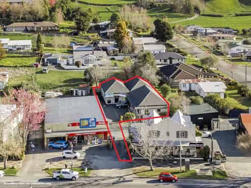 Four tenants, one easy investment