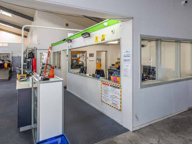 Proven tenant, reliable return