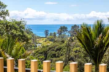31 Victoria Road South, Onetangi